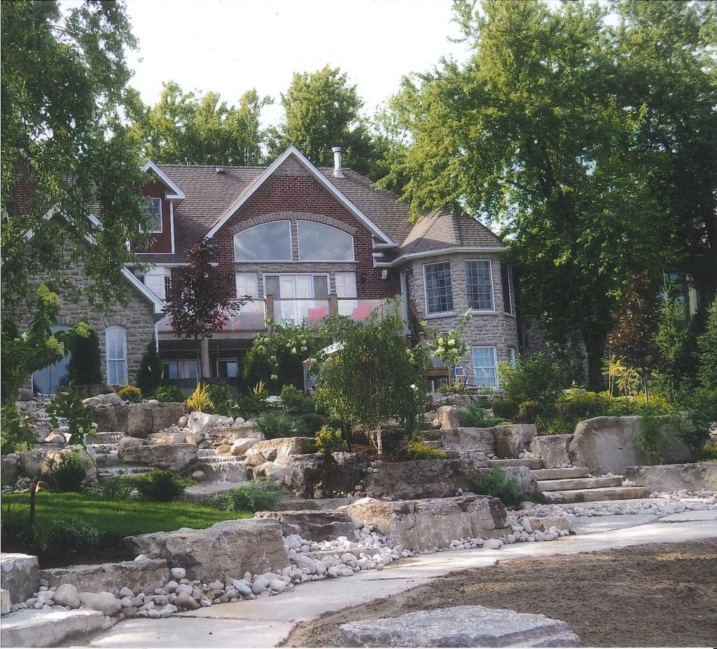 Shepherd's Residence beach view facing the house